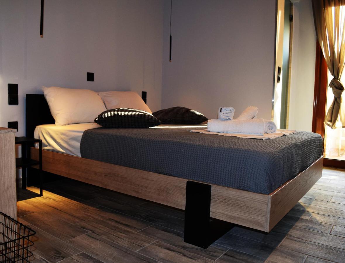 Oihalia'S Petit Double Room Avlonarion Zewnętrze zdjęcie
